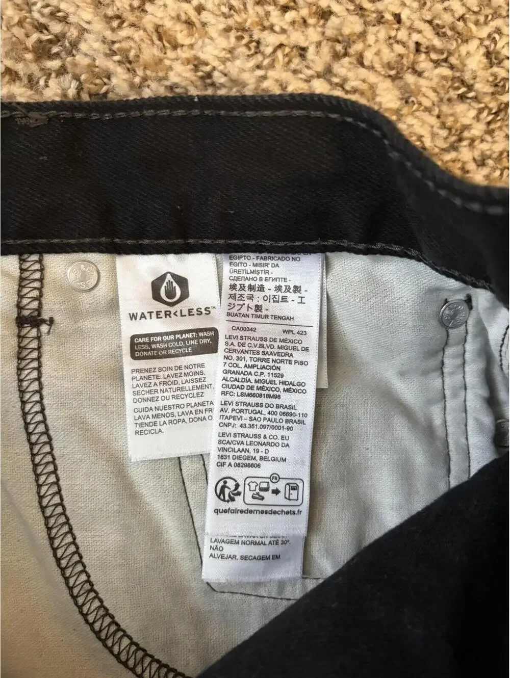 Levi's Men's 550 Black Relaxed Fit Jeans Size 42x32